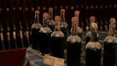 Photo of El whisky escocés más antiguo del mundo sale a subasta por 12.000 dólares cada botella